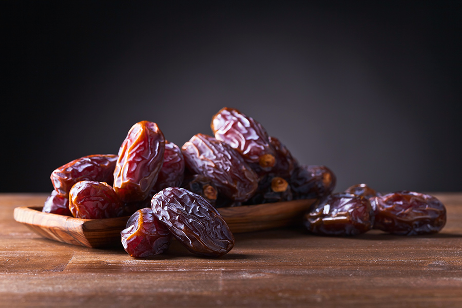 Some Medjool dates placing on the table